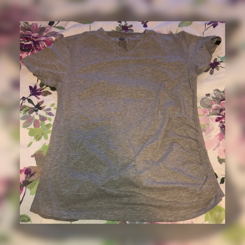 Workout Shirt w/ clenched sides!